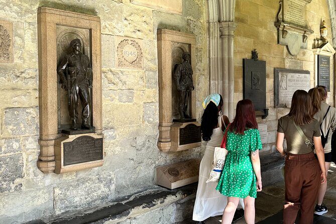 Fast Access Westminster Abbey Private Tour with a London Blue Badge Guide - Who should book this Westminster Abbey private tour?
