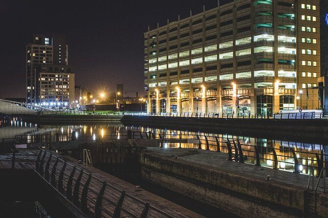 Football Experience With A Local Host In Liverpool - A 3-hour walk that turns Liverpool football into street-level meaning