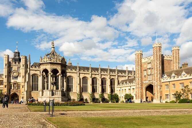 Former Student’s Cambridge Colleges: An Outdoor Audio Tour - Cambridge college gates, guided by your phone