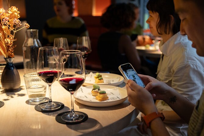 Four hour walking wine tasting tour of Manchester's best bars - Covering places you wouldn’t pick on your own