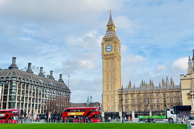 From Heathrow Airport to 5 Hour Private Tour in London - Buckingham Palace and Big Ben: the Westminster photo block