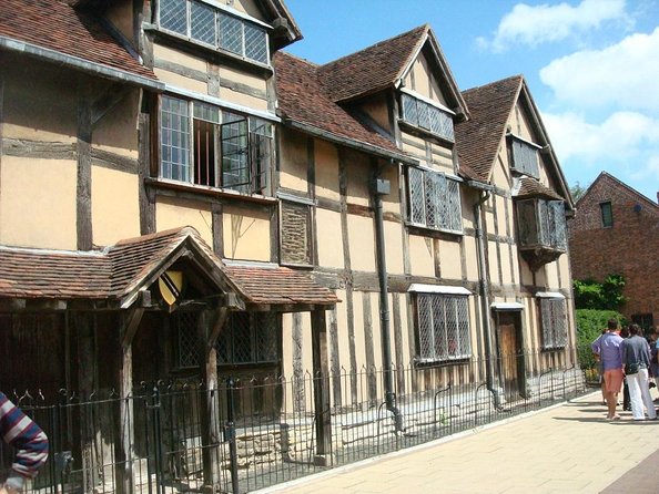 From London: Shakespeare's Stratford-upon-Avon Day Trip by Coach - Price and value: what you’re really paying for