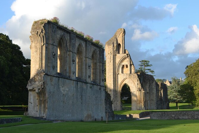 Full-Day Tour of Glastonbury - What it feels like with a guide like Michael