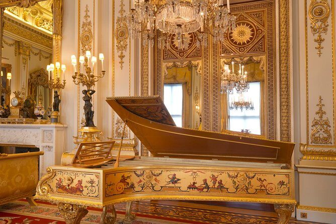 Full Royal Tour: Royal London & Buckingham Palace Tour - Horse Guards Parade and St. James Park Edge Photos