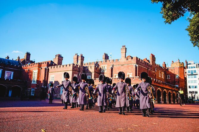 Full Royal Tour: Royal London & Buckingham Palace Tour - Parliament Square and Close Big Ben Views