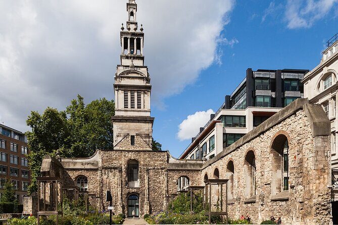 Ghastly Ghost Walking Tour in London - Meet the Street: the creepy-alley portion that makes it a true ghost walk