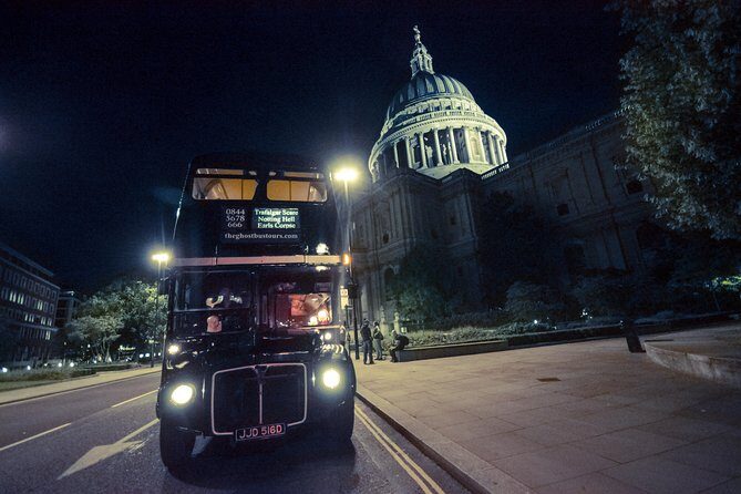 Ghost Bus Tour of London - Stop by stop: what each London landmark adds to the story