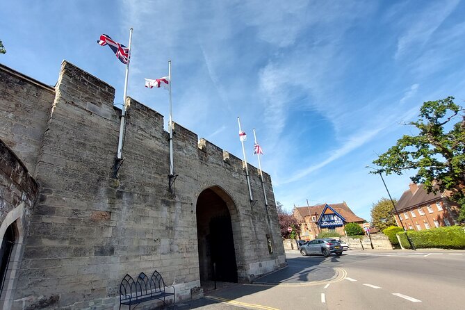 Ghosts, Crime & Legends Quest Experience in Warwick - Stop-by-stop route: from Lord Leycester Hospital to the Old Warwick Courts