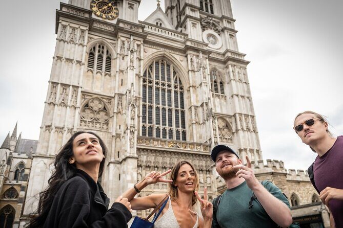 Go On-Board HMS Belfast & See London's 30+ Sights Tour - Trafalgar Square to Whitehall: Icons in Small, Bite-Sized Stops