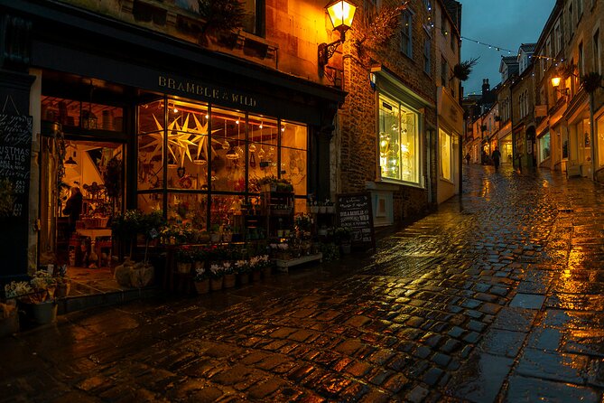 Guided Ghost Tour of Frome - Practical tips to get the most out of your hour