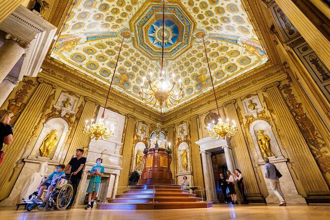 Guided Kensington Palace Tour, Royal Guard Change & Afternoon Tea - Who Should Book This Tour (and Who Might Not)
