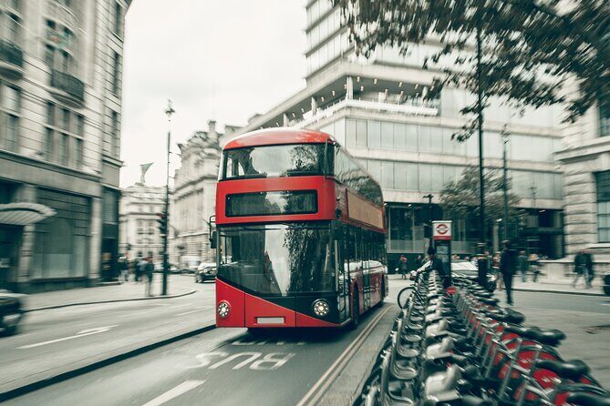 Guided Walking Tour in London - Key highlights worth caring about