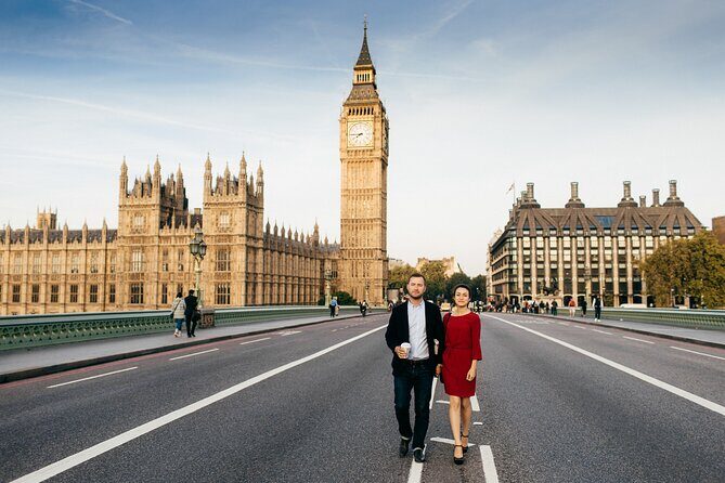 Guided Walking Tour in London - St James’s Park: your planned breather (and yes, the pelicans)