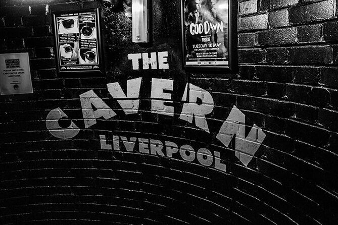 Half Day Welcome to Liverpool Walking Tour - Bold Street to Mathew Street: shopping streets, brass cross clues, and Beatles roots
