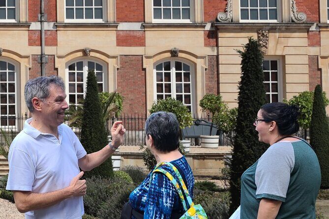 Hampton Court Guided Tour. Full day Access & High Tea - Your full-day pass: what you can do after the guide stops