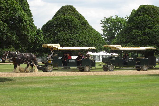 Hampton Court Palace 3hr tour: Henry VIII's & William III's intriguing Palaces - Optional add-ons: Georgians, real tennis, and the 60-acre garden mission