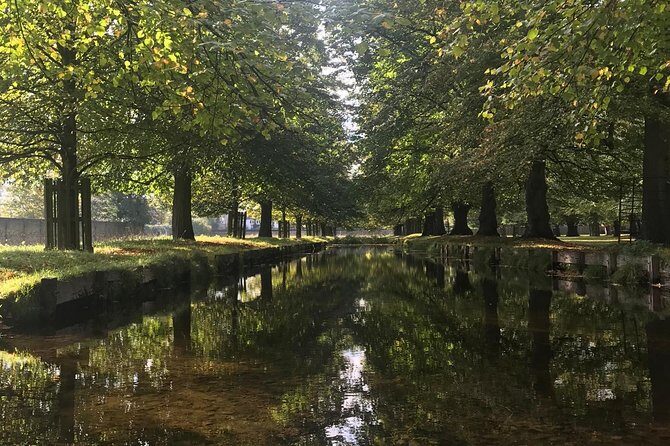 Hampton Court Palace Grounds Bike Tour - Price and value: what you’re paying for at $55.12
