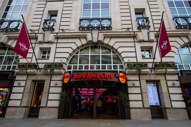 Hard Rock Cafe Piccadilly Circus with Set Menu for Lunch or Dinner - Walking in: seating speed, timing, and the check-in moment
