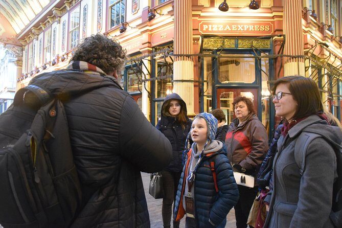 Harry Potter Bus Tour of Filming Locations - Meeting at Embankment: where the tour starts and how to find it