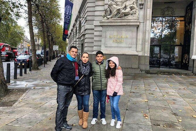 Harry Potter - Private London Taxi Tour - Real examples of what guides can do (Laura, Glen, Lee, Ollie, Robert, Yannis)