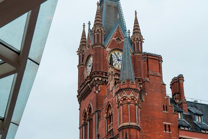 Harry Potter's most comprehensive and exclusive tour in London - Millennium Bridge and the South Bank walk: views, then the scene beat