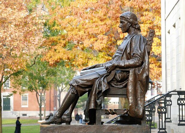 Harvard’s Secret Society: Exploration Game and Tour - Key highlights at a glance