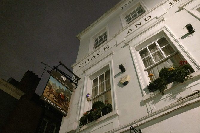 Haunted London: Ghost Hunt Self-Guided Walking Adventure - The Canada Memorial puzzle lead-in that brings you to the finale