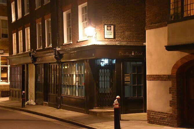 Haunted Pub Tour of London - Drinks, pacing, and whether non-beer drinkers still have a good time