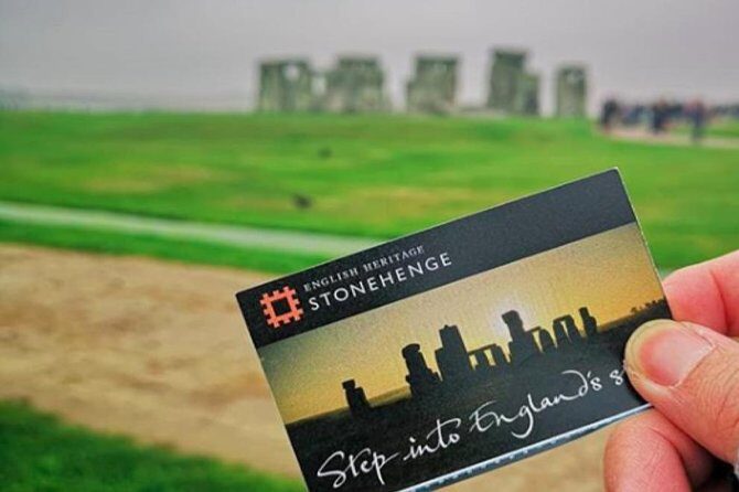 Heathrow Airport Arrival To Southampton Via Stonehenge - Stonehenge in Two Hours: Visitor Center, Shuttle, and the Audio Guide