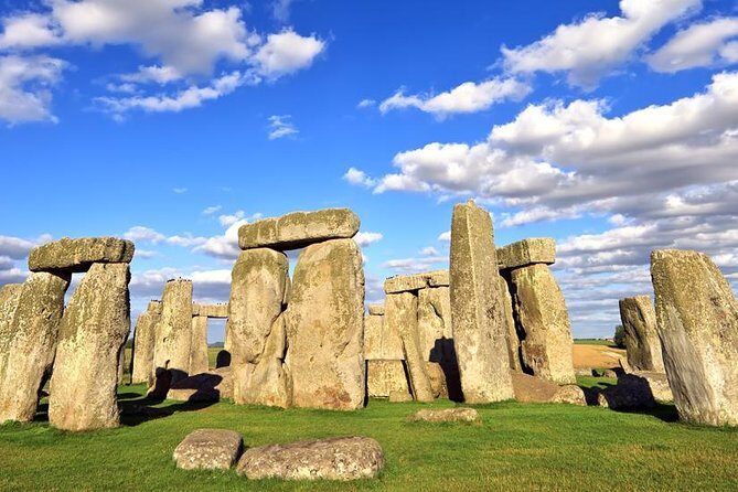 Heathrow Airport Arrival To Southampton Via Stonehenge - Price and Value: What $455.89 Buys Beyond a Simple Transfer