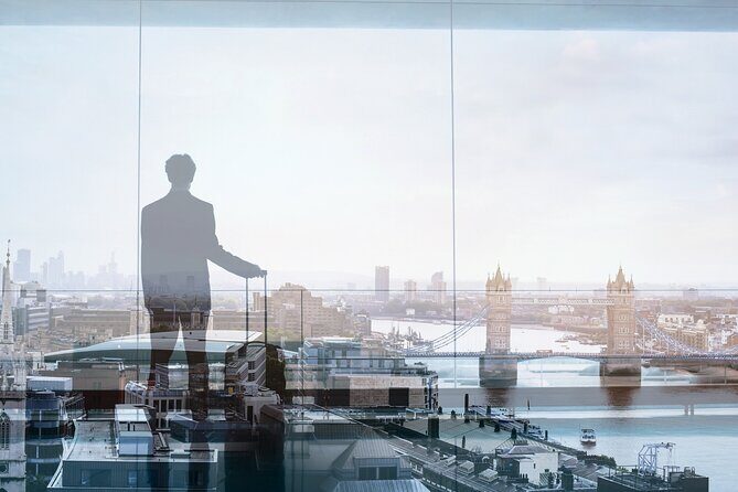 Heathrow Airport Private Transfers To Central London - The actual drive: what timing and drop-off flexibility feel like