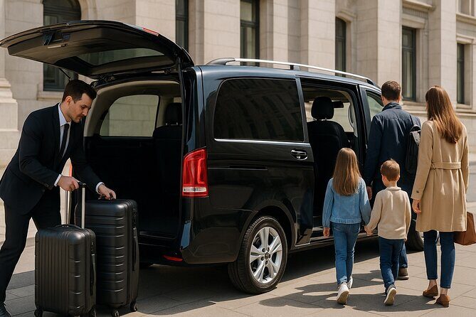 Heathrow Airport Taxi To and From London - Who This Heathrow Taxi Works Best For