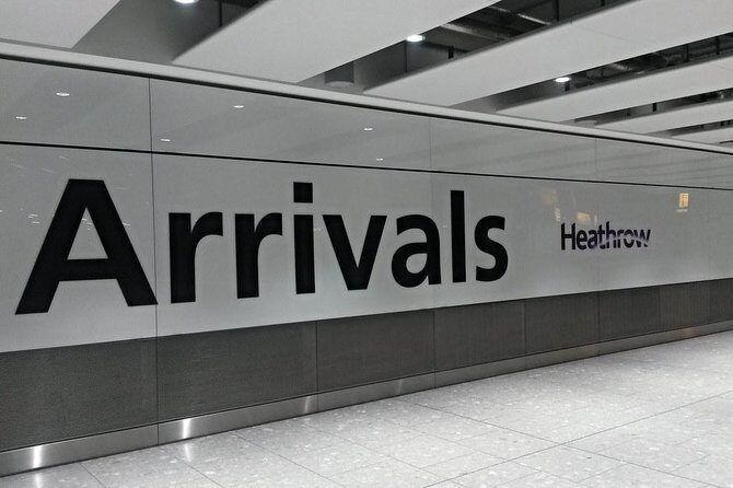 Heathrow Airport to Southampton Port or Hotel Private Airport Arrival Transfer - The exact Heathrow pickup: where your driver will find you