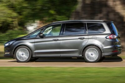 Heathrow Airport Transfer To & From Central London - Meet & Greet - The car ride itself: comfort, temperature, and a real driver