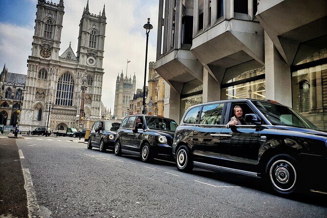 Heathrow Layover Tours - Mayfair, Buckingham, and the Royal Squares You’ve Seen on Screen