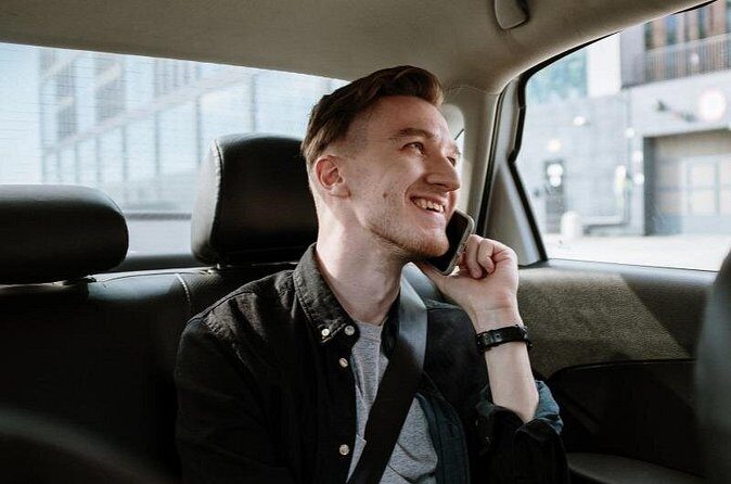 Heathrow London Airport Transfer to City center - Door-to-door convenience for first-timers (and for tired people)