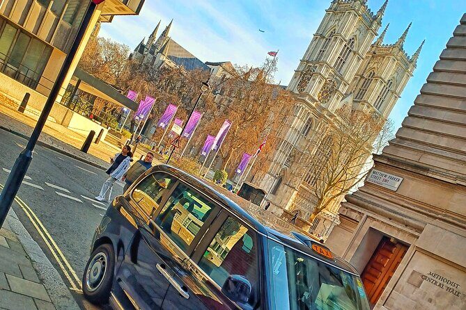 Heathrow Transfers Black Cab - Meeting your driver at Heathrow without getting lost in the crowd