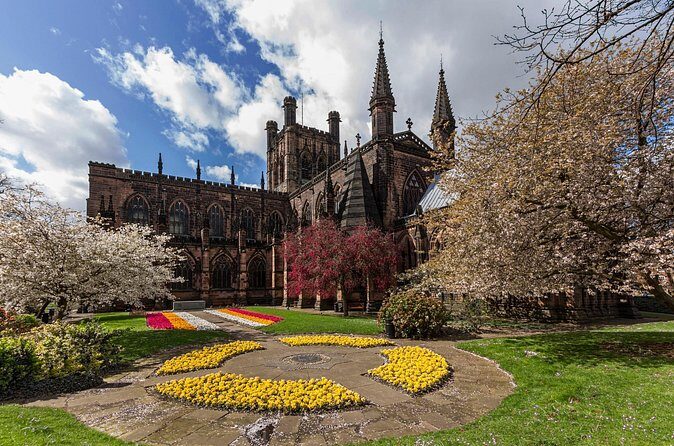 Hello Chester! Private Walking Tour - Chester Roman Gardens: quick remains, quiet pause