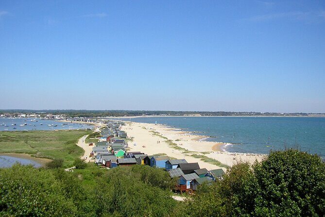 Hengistbury Head: A Self-Guided Audio Tour - Bird migration tracking: listening while you scan the shoreline
