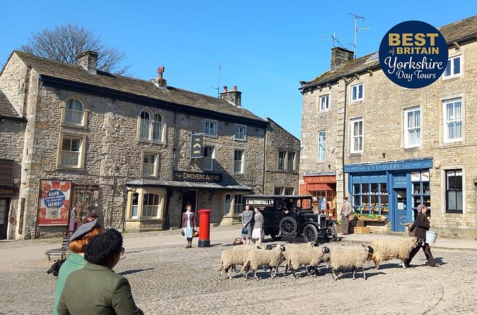 Herriot and Yorkshire Dales Day Trip from York - Food and budgeting: what’s included, what’s on you
