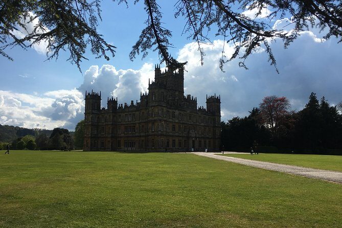 Highclere Castle Private Round Trip Transportation Service - Weather and traffic: the only real risks to plan for