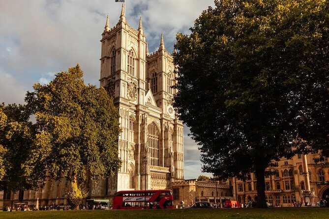 Highlights & Hidden Gems With Locals: Best of London Private Tour - Soho first: where the tour finds its voice