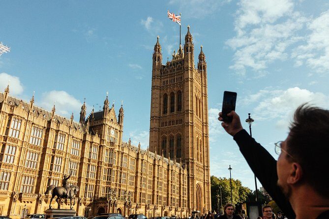 Highlights & Hidden Gems With Locals: Best of London Private Tour - Who this tour suits best (and who should think twice)