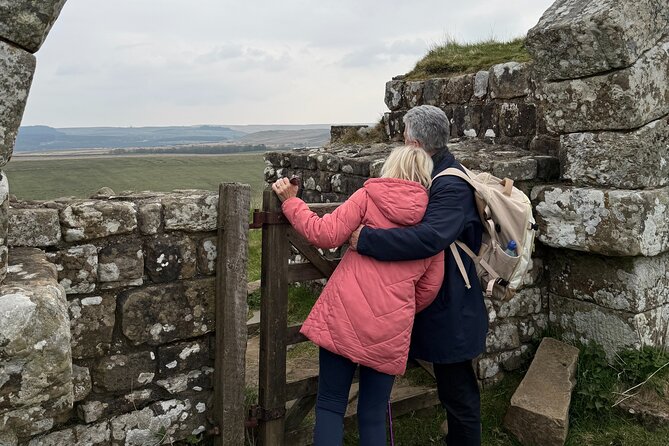 Highlights of Hadrian’s Wall with Local Guide - Back at The Sill: Roman artefacts and your digital keepsake