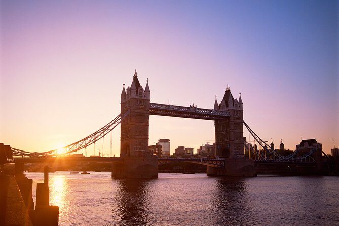 Highlights of Royal London Bike Tour with River Cruise Package - How The Bike-and-Cruise Format Changes London Sightseeing