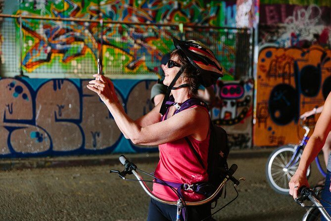 Highlights of Royal London Bike Tour with River Cruise Package - Where You Start in Southwark (And Why That Matters)