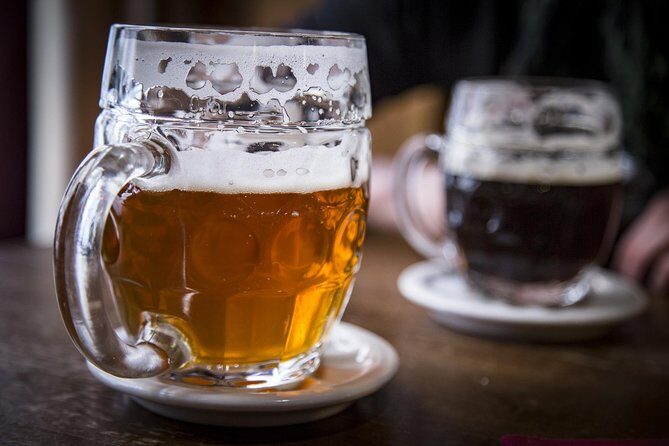 Historic London Pubs Private Walking Tour With Free Drinks! - Meeting at St. Paul’s Cheapside, and why that start matters
