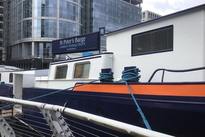 Historic walk of East Londons Wapping Docks and its famous Pubs - Wapping’s docks and the classic river-pub storytelling route