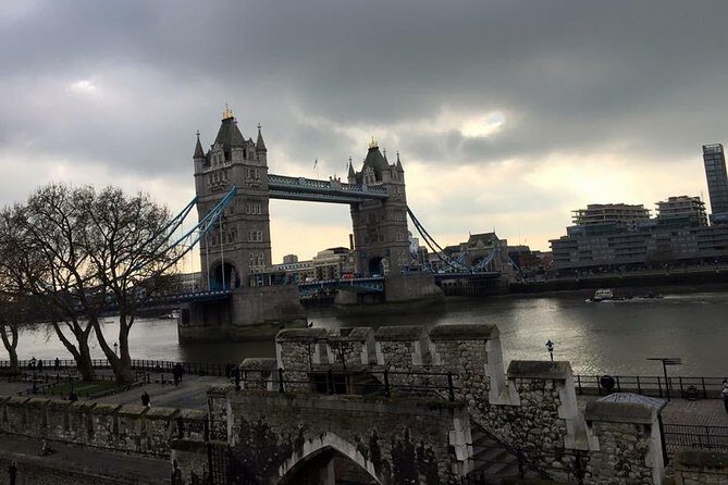 Historical City of London Private Sightseeing Day Tour - Tower of London: decide what you’ll pay to enter