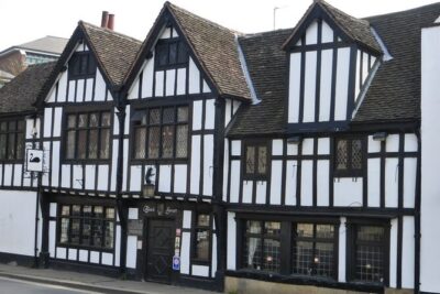 Historical Pub Walking Tour in York - The walk itself: how the guide tells York’s pub story